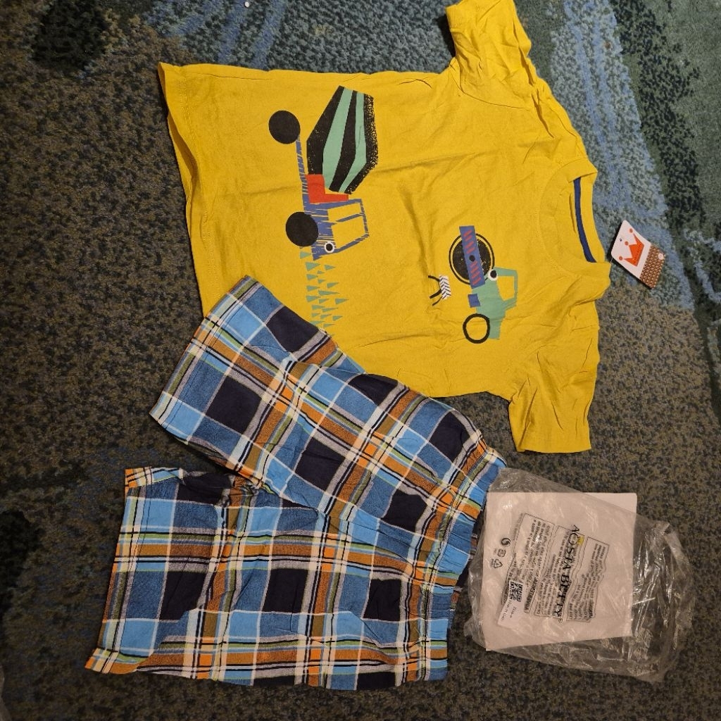 ชุดสูทเด็กชาย Aosta Betty 7T