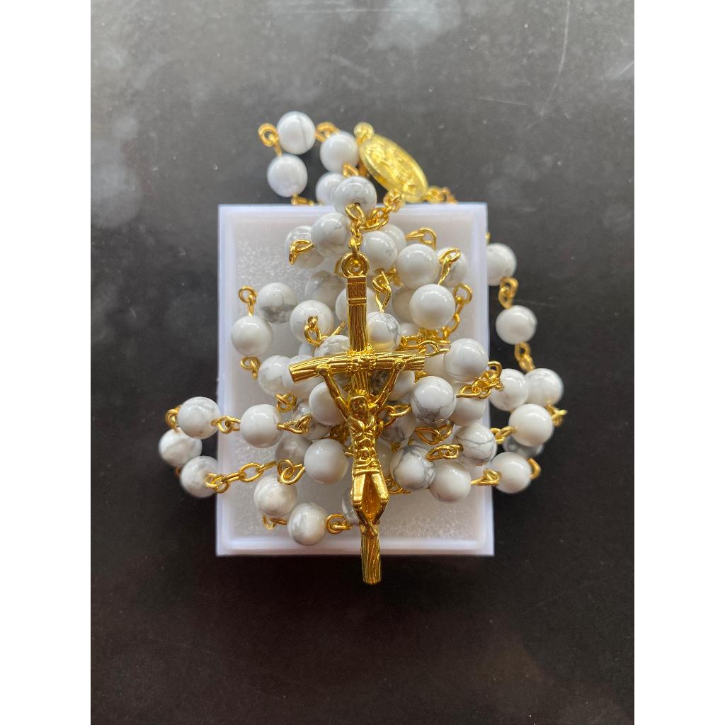 ONYX CATHOLIC ROSARY (ONY-WHITE STONE) / CATHOLIC ROSARY NECKLACE / STONE NATURAL ROSARY / COUNTER
