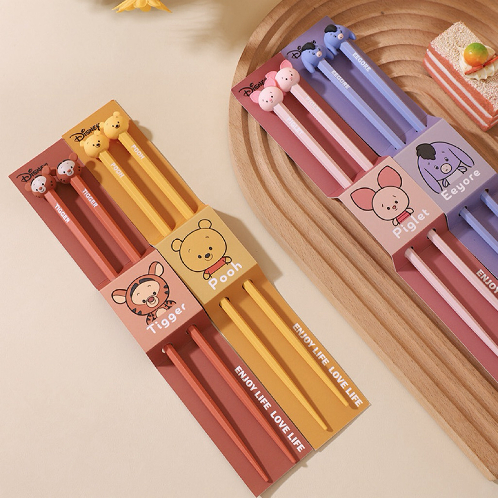 น่ารัก CHOPSTICKS ราคาต่อ 1 คู่ / ชิ้น POOH และ SANRIO VERSION 3D ICON HEAD MODEL