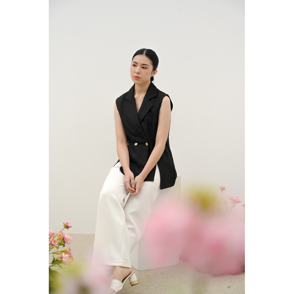 เสื้อเสื้อกั๊ก AMARANTE Georgia