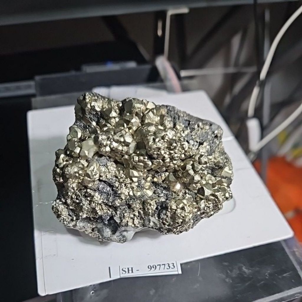 GOLDEN PYRITE CUBE CLUSTER HQ หินธรรมชาติ