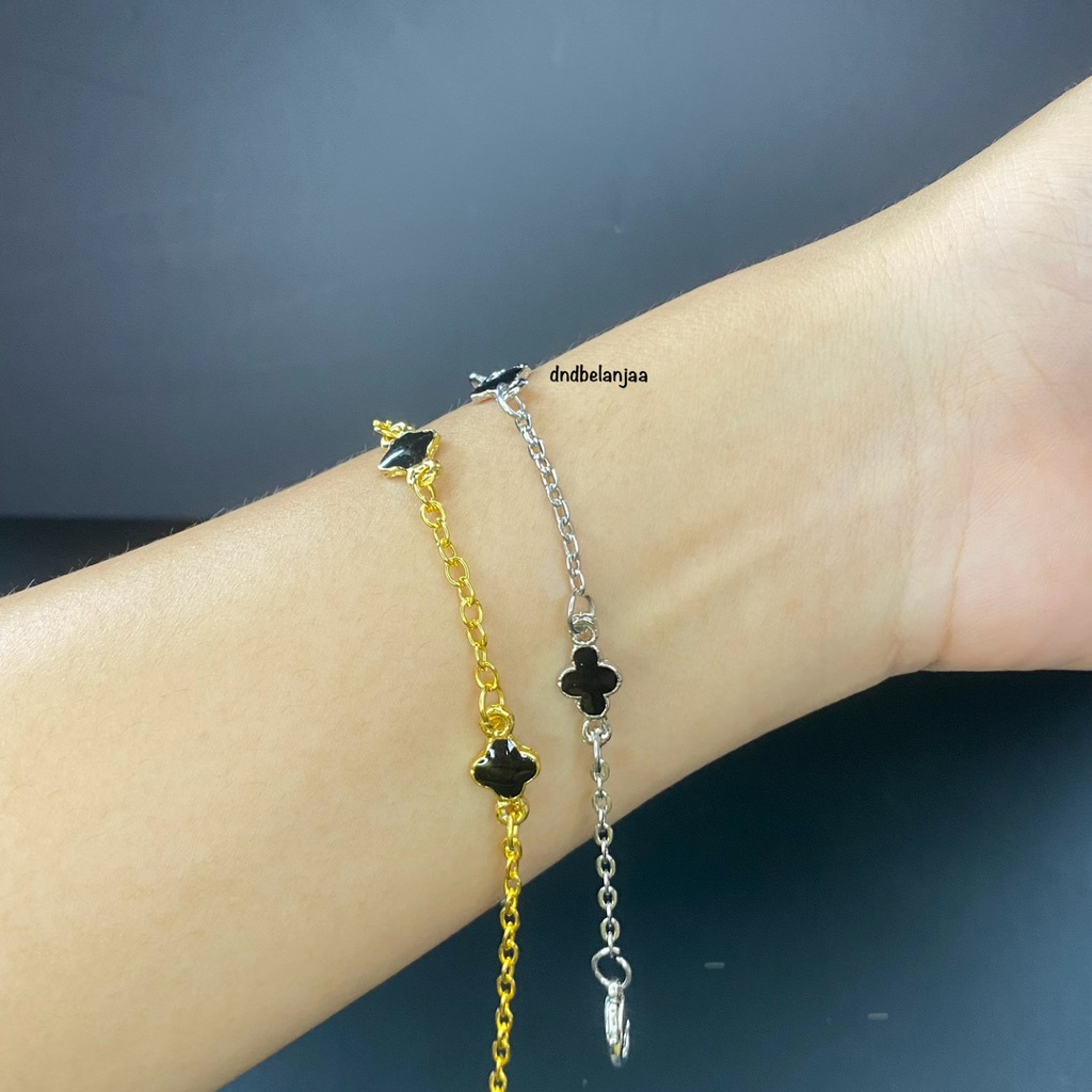 G234 Viral Bracelets Flower Bracelets Clover Bracelets Clover Bracelets