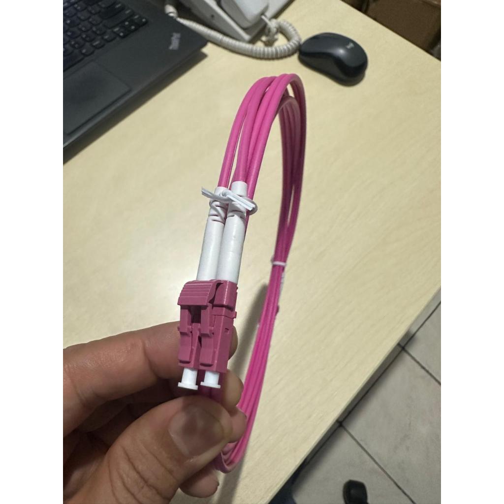 Patchcord LC OM4 ดูเพล็กซ์หลายโหมด / LC ถึง LC OM4 เพล็กซ์มัลติโหมด