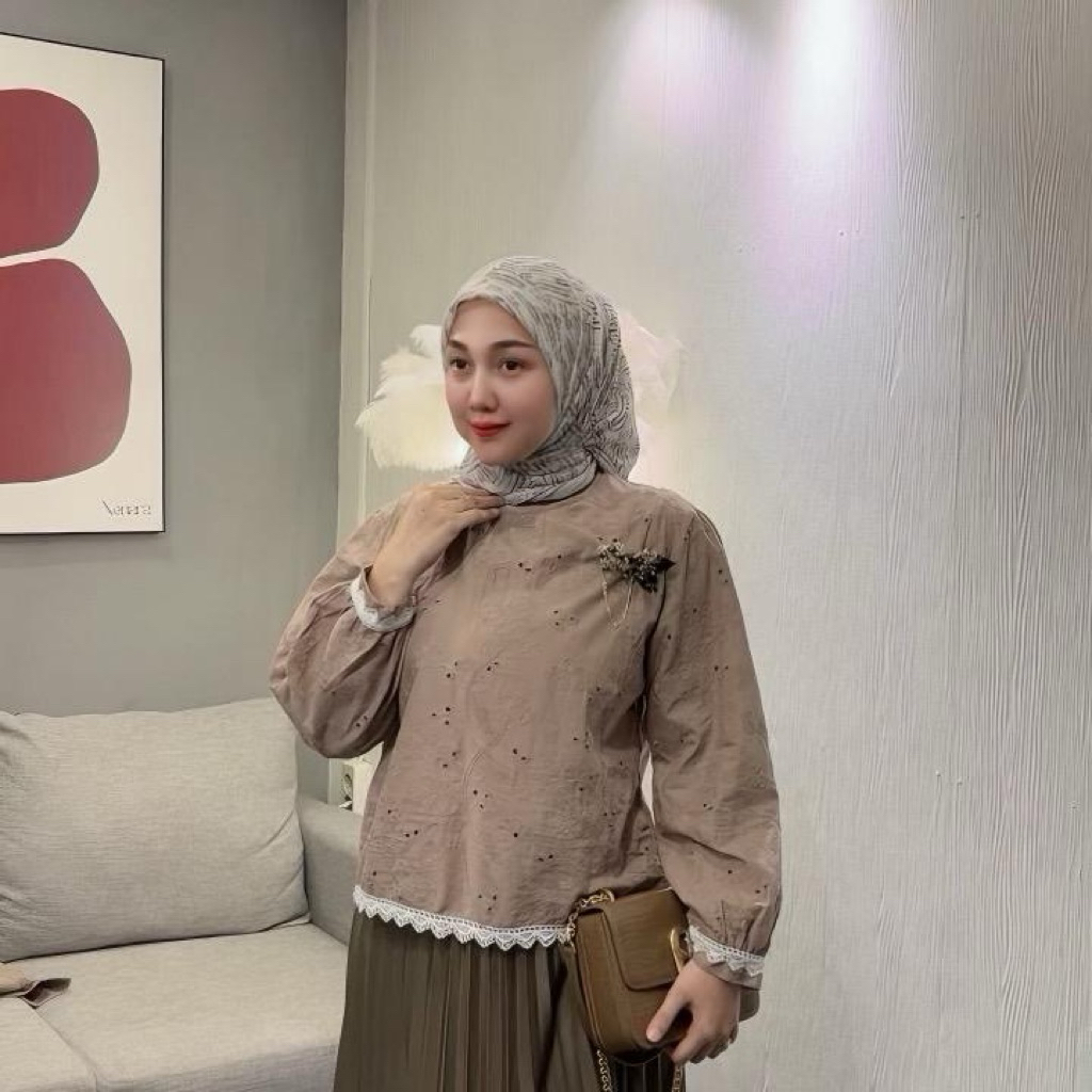 เจน่า || เสื้อเบลาส์ Katbol นําเข้าผู้หญิง LD 108cm p57