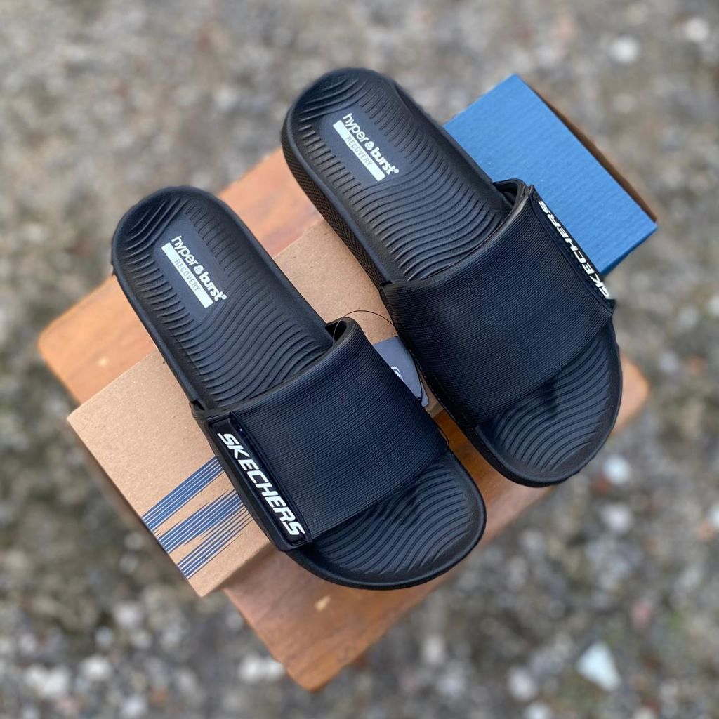 SKECHERS JELLY RUBBER SANDALS สําหรับผู้ชายและผู้หญิง ฟรีกล่อง