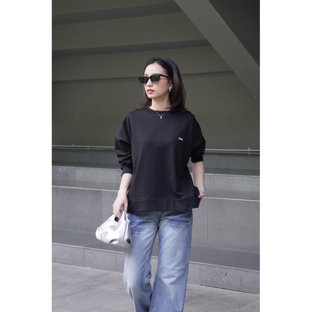 เสื้อสเวตเตอร์ Nora mate.ltd