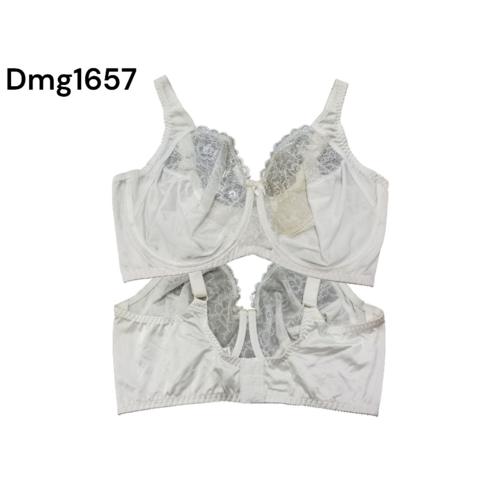 P Dmg1657 บราแบรนด์ by Vasarette bra ไม่มีฟองน้ํา บรามีสาย Rijeck ไซส์ 38D