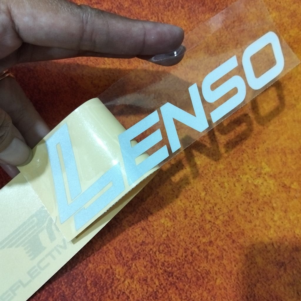 สติ๊กเกอร์ตัด LENSO*