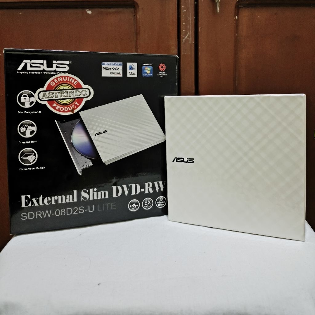 ASUS SDRW-08D2S-U LITE EXTERNAL DVD WRITER พร้อม MDISC Support - สีขาว