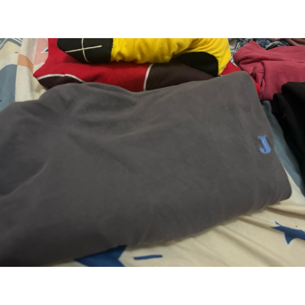 เสื้อยืดผู้หญิง Spill j40 olga abu