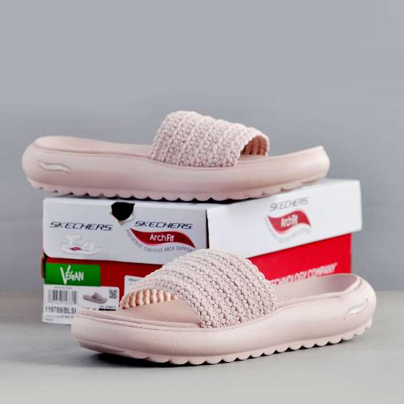 รองเท้าแตะ SKECHERS ไซส์ 39 40 - Arch Fit Cloud Oh She Pretty - ขายปลีก 760K - รองเท้าแตะสไลด์