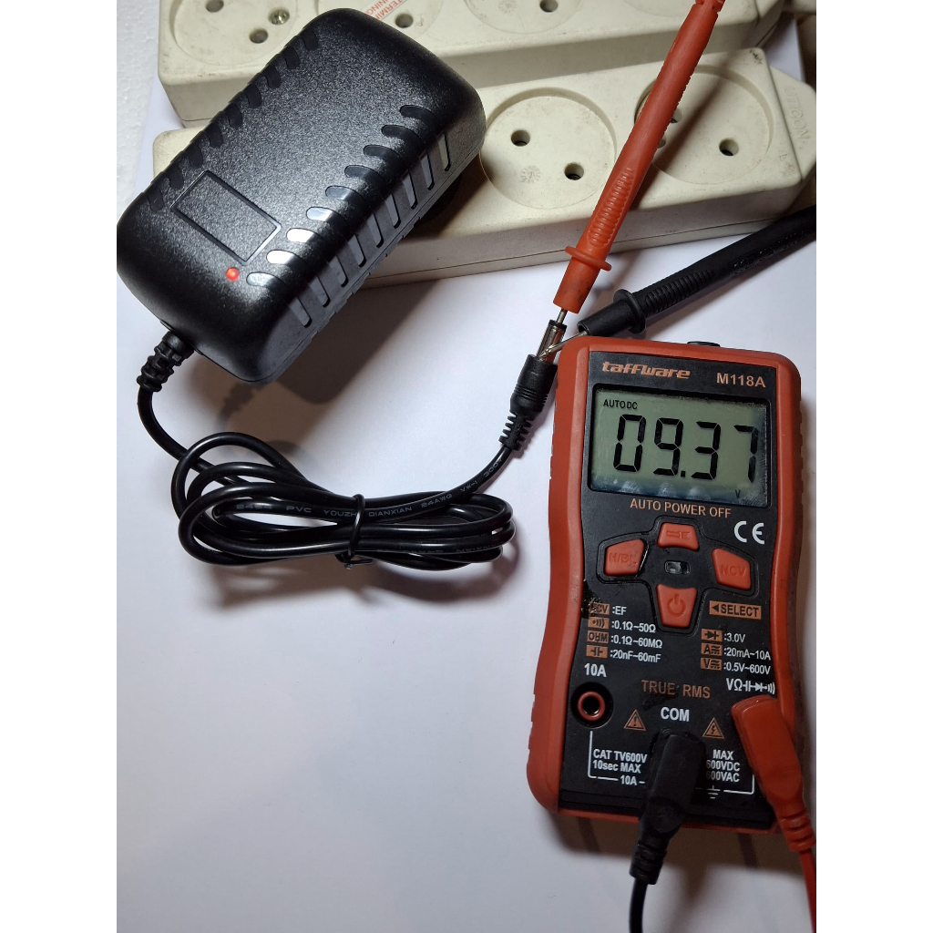 9V 9 Volt 2A Charger Adapter สามารถใช้ของเล่น คีย์บอร์ด เสียงพกพา เปียโน