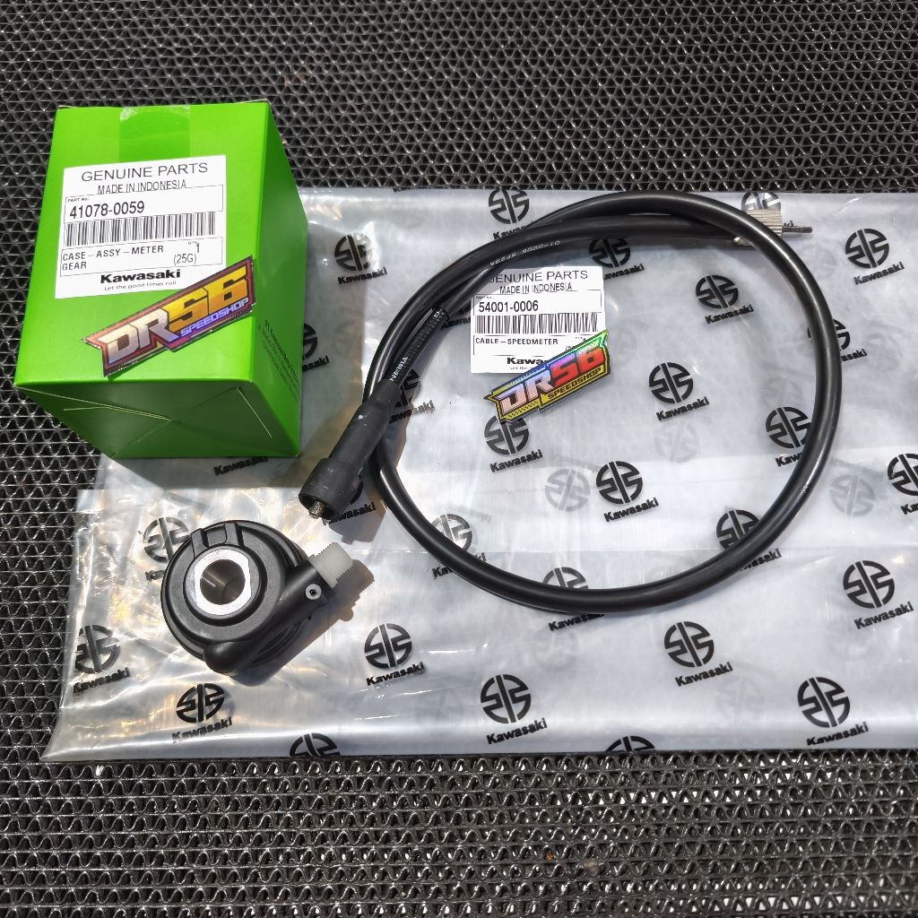 สาย SPEEDOMETER และกล่องเกียร์ KAWASAKI NINJA R SS ดั้งเดิม