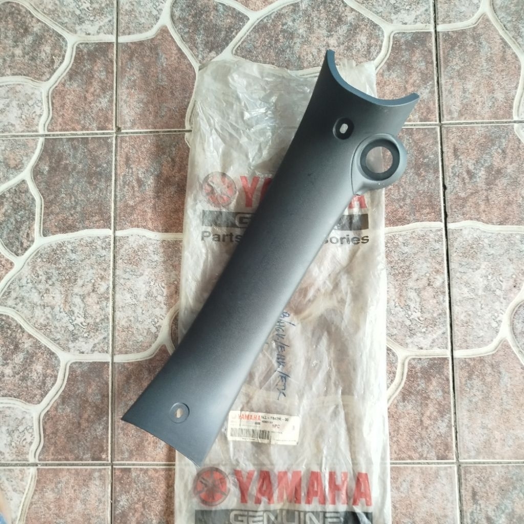 ฝาครอบกุญแจจุดระเบิด ฝาครอบสํารับกลาง Jupiter Lama Cover 1 5LL Original 5LL-F842M-00