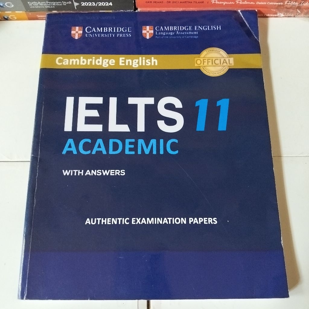 CAMBRIDGE ENGLISH IELTS ACADEMIC 11