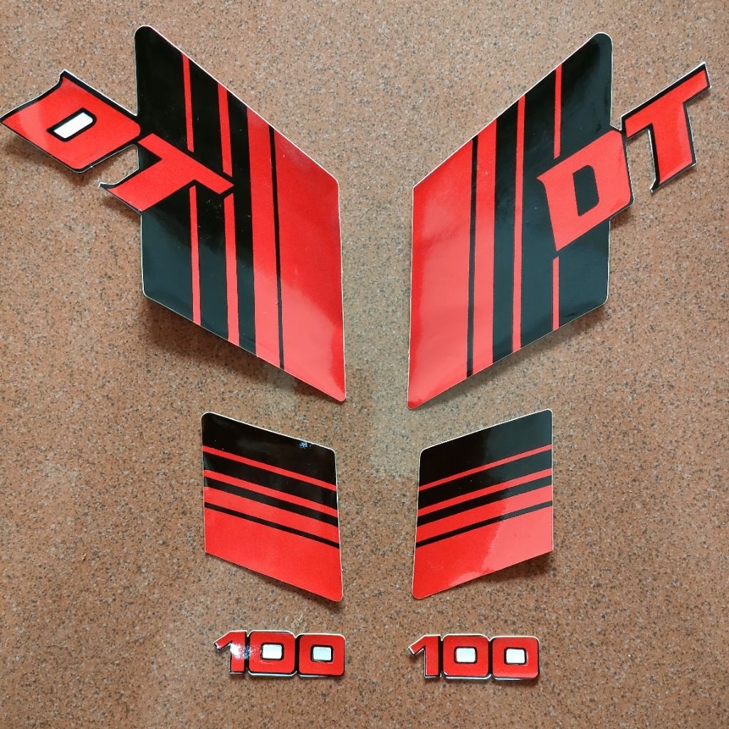 MERAH Yamaha DT100 Black Red Striping/สติ๊กเกอร์ DT100 เก่า