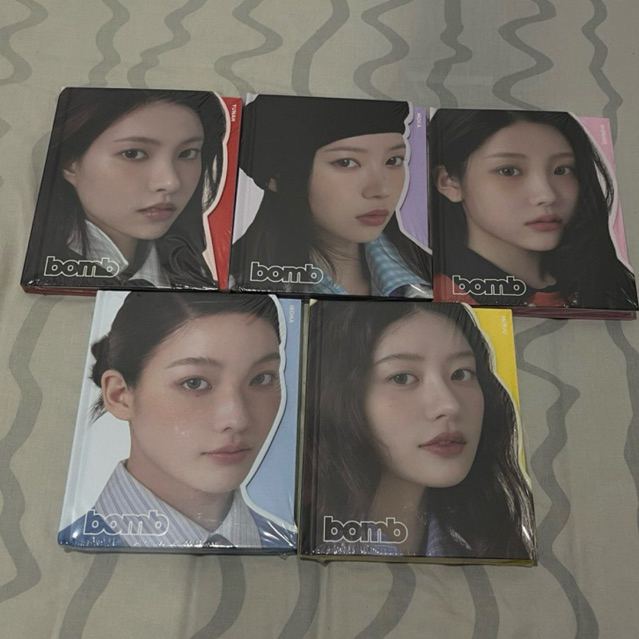 Illit - 3rd Mini Album Bomb GLLIT ver อัลบั้ม illit winterea