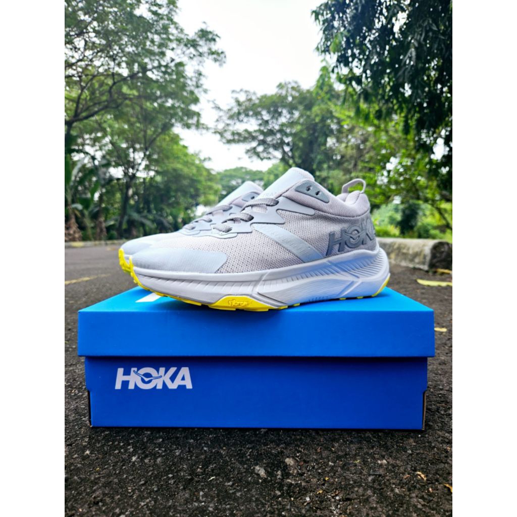 รองเท้ากีฬาสําหรับผู้ชายและผู้หญิง RUNNING GYM