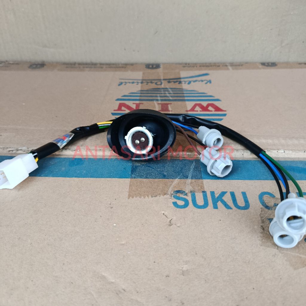 COB HEADLIGHT MIO M3 MIO Z HEADLIGHT SOCKET MIO M3 MIO Z COB HEADLIGHT M3