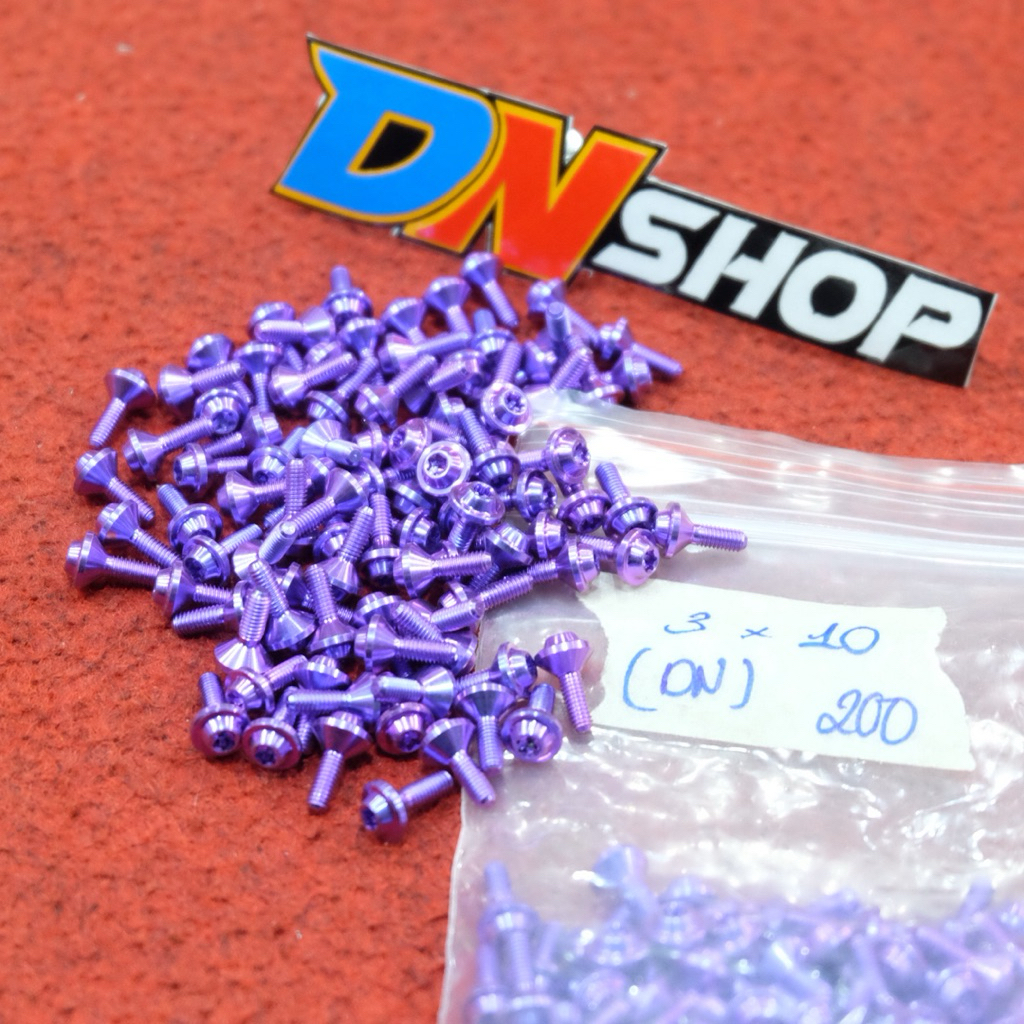 น็อตเรือนไมล์ไทเทเนียม M3x10 เกลียว 4 ยาว 1cm