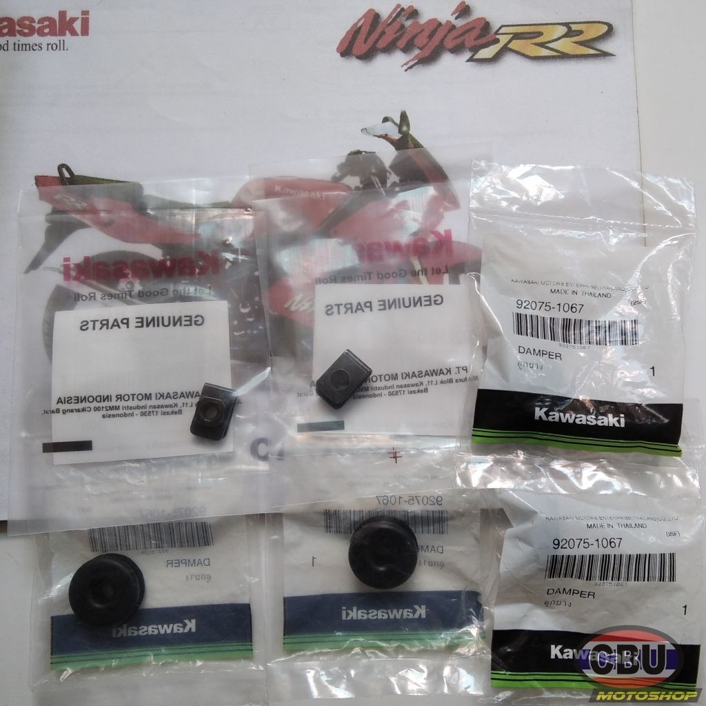แพ็คเกจฟื้นฟูยาง Damper Nut Tie V Grill Inner Cowling Ninja 150 Rr Old Zx Rare