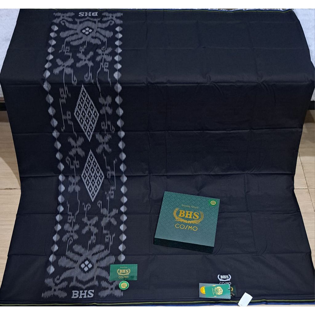 BHS Cosmo Sarong ผ้าซิ่นเนื้อดําพิเศษ