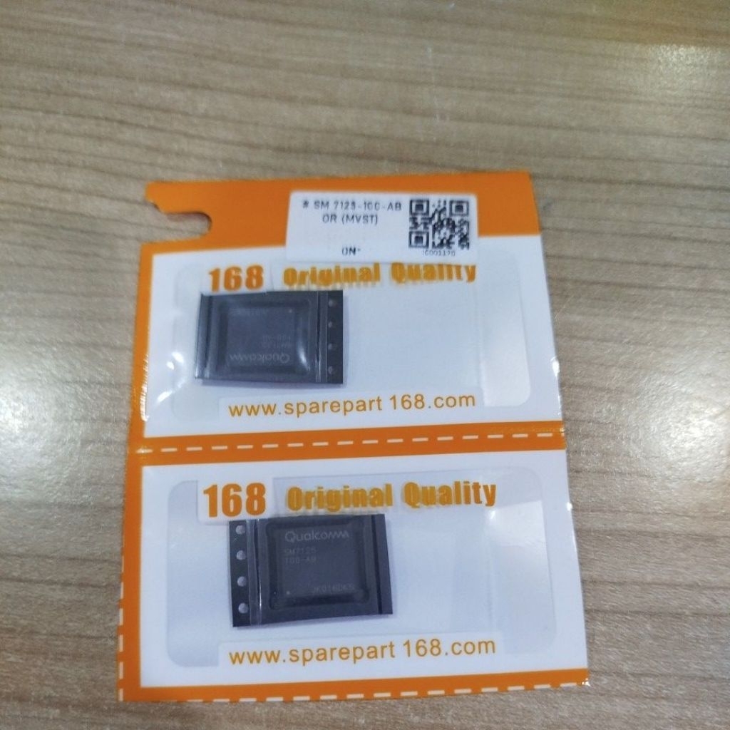 IC SM7125-100AB / SM 7152 100 AB