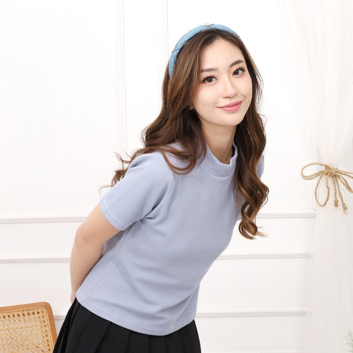 เสื้อ Reine Beyond Closet