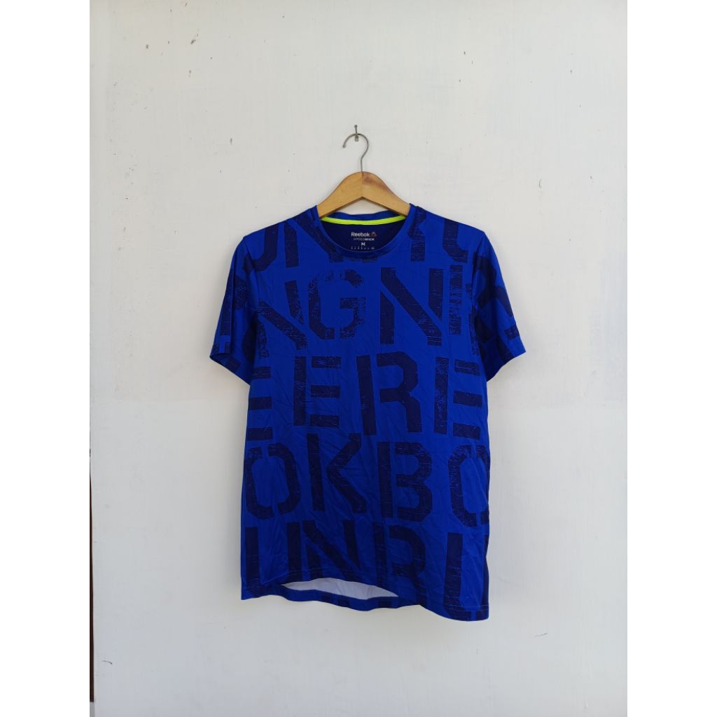 เสื้อยืด Reebok*****