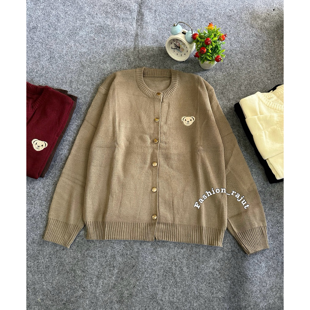 เสื้อคาร์ดิแกนถักผู้หญิง Marina | เสื้อสตรีล่าสุด