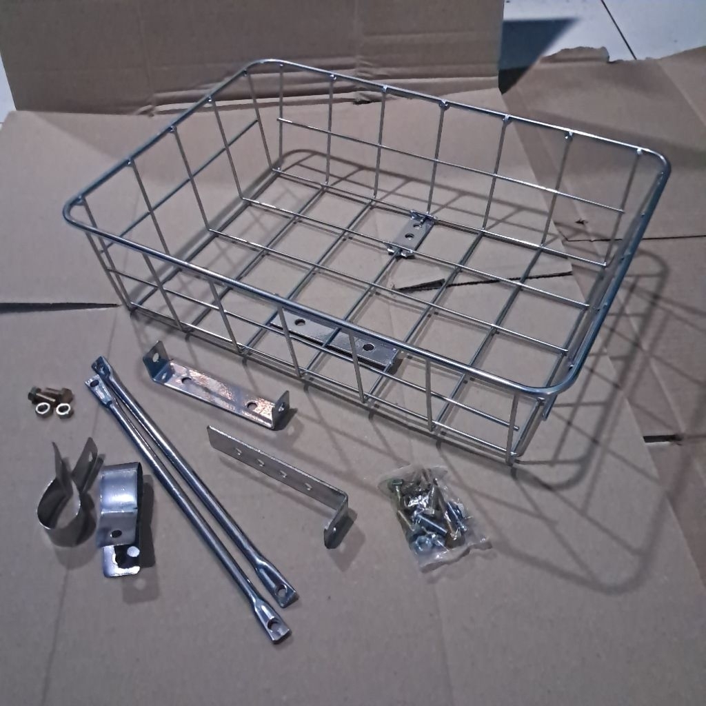 ตะกร้าเหล็กสีโครเมียม Plus Pedral Fixsi รองรับจักรยาน (สากล)