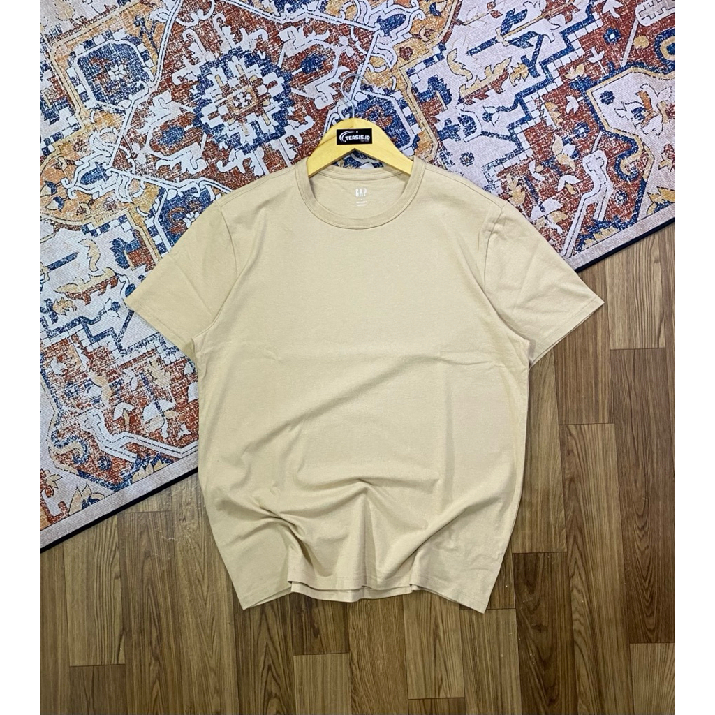 เสื้อยืด GAP BASIC**