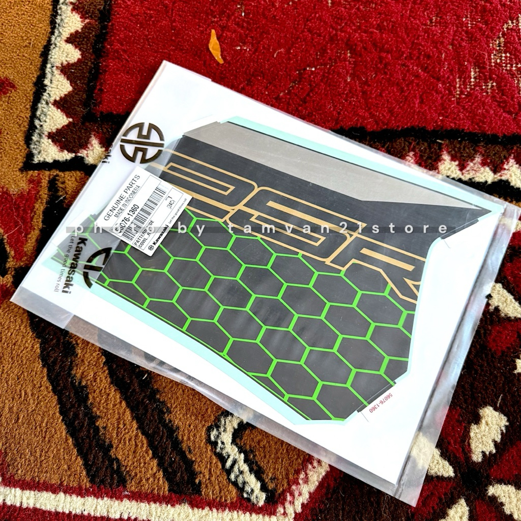 RIGHT SIDE FAIRING STICKER ZX25R ABS TAWON ORIGINAL KAWASAKI