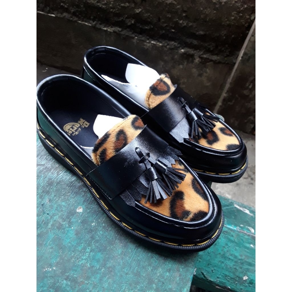 LEOFARD LOFERS FORMAL PREMIUM รองเท้าผู้ชายและผู้หญิงฟรีกล่อง/UNISEX LEOFARD LOFERS รองเท้าลําลอง FR