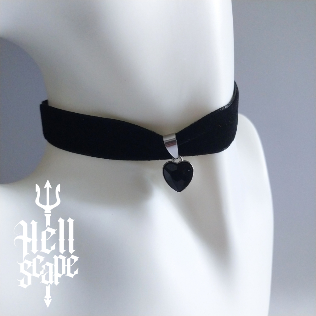 [HELLSCAPE] DARK VELVET CHOKER / WOMENS ACCESSORIES HANDMADE NECKLACE GOTHIC FASHION STYLE