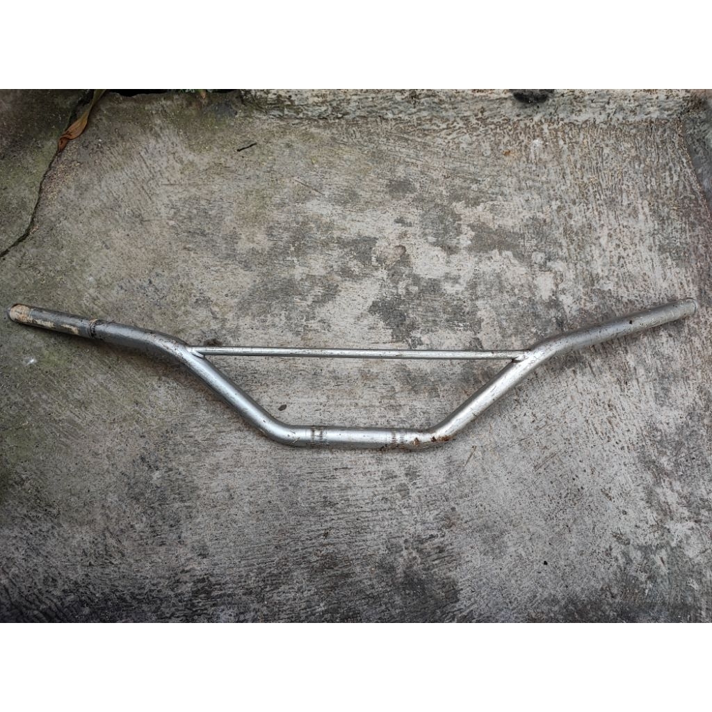 แฮนด์ Yamaha DT 100 125 พวงมาลัย Yamaha DT100 DT125 แท้