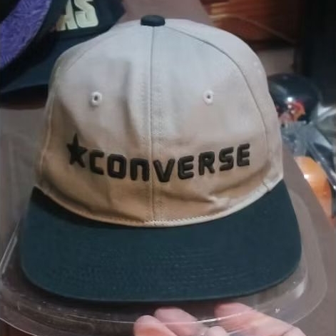 หมวก Snapback c0nv3r53.ป้ายอย่างเป็นทางการ