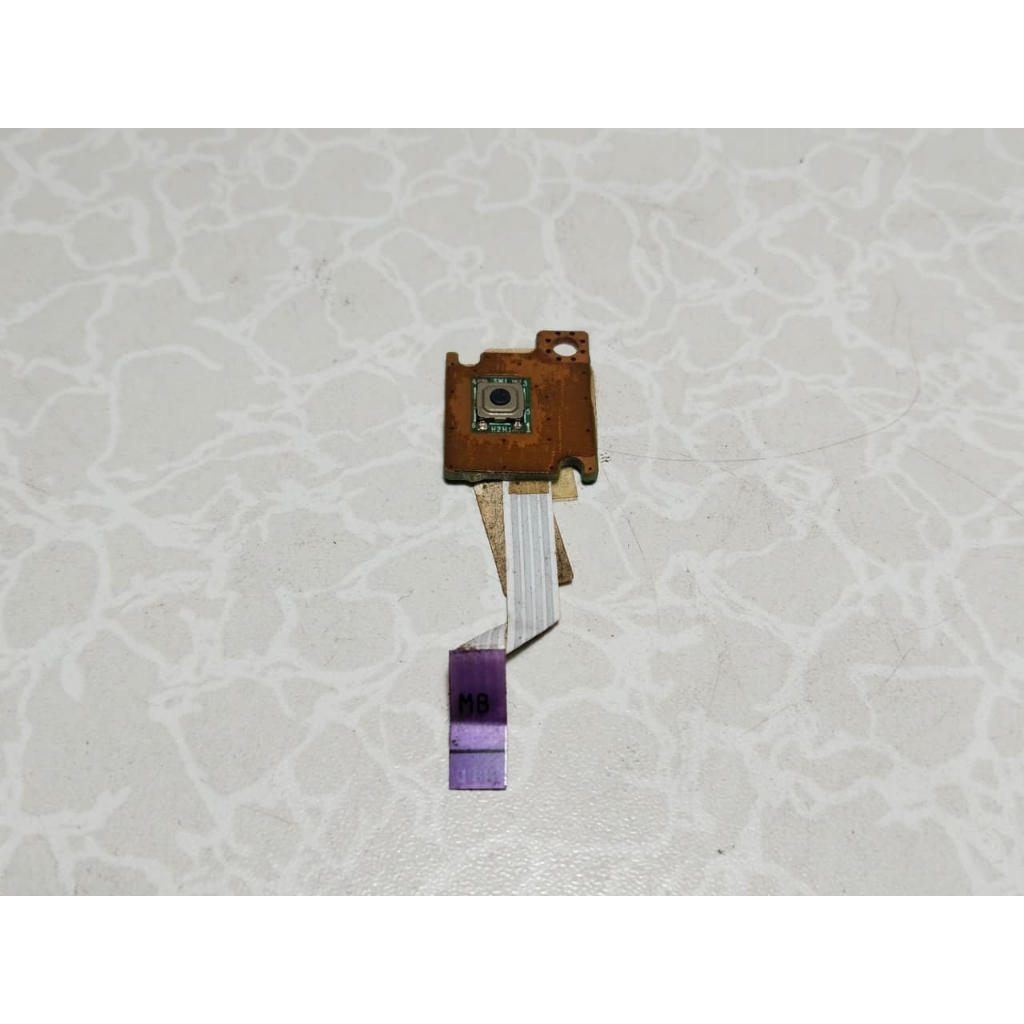 สวิตช์เปิดปิดหรือเปิดแล็ปท็อป Toshiba Satellite M840