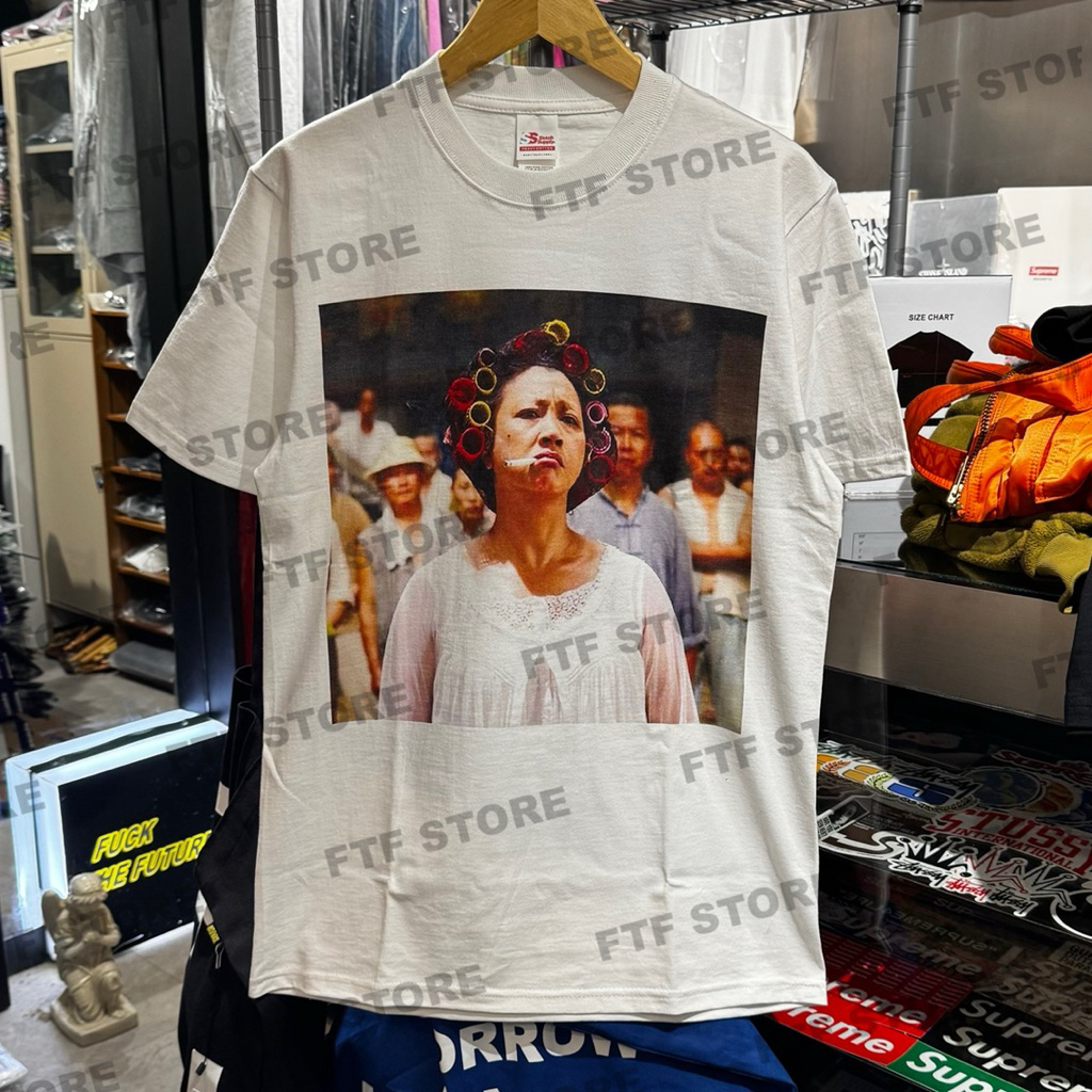 KUNG FU HUSTLE - YUEN QIUI AKA THE LANDLADY TSHIRT สีขาว