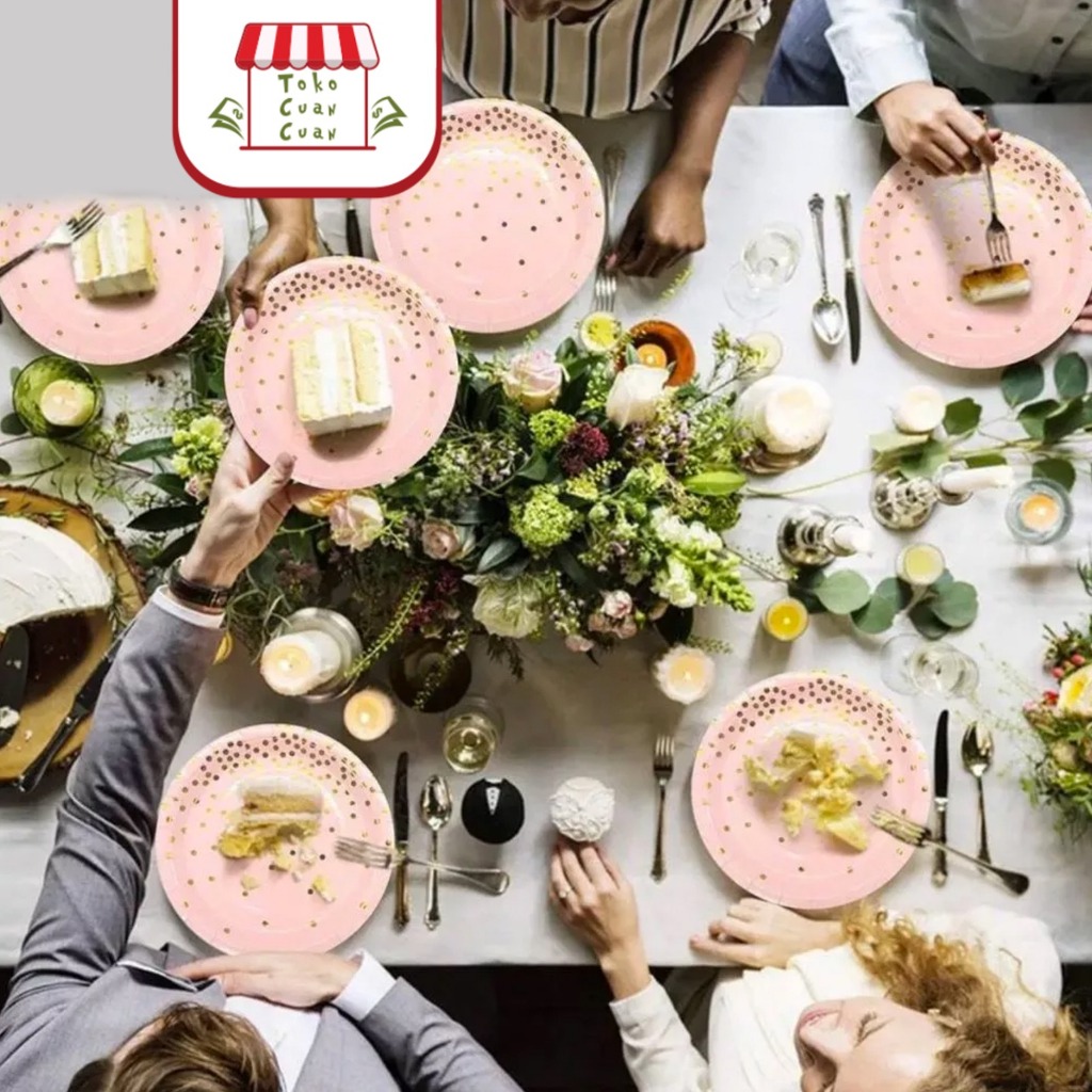 TCC Plates Paper Plates แผ่นเค้กสวยงาม เนื้อหา 10 ชิ้น