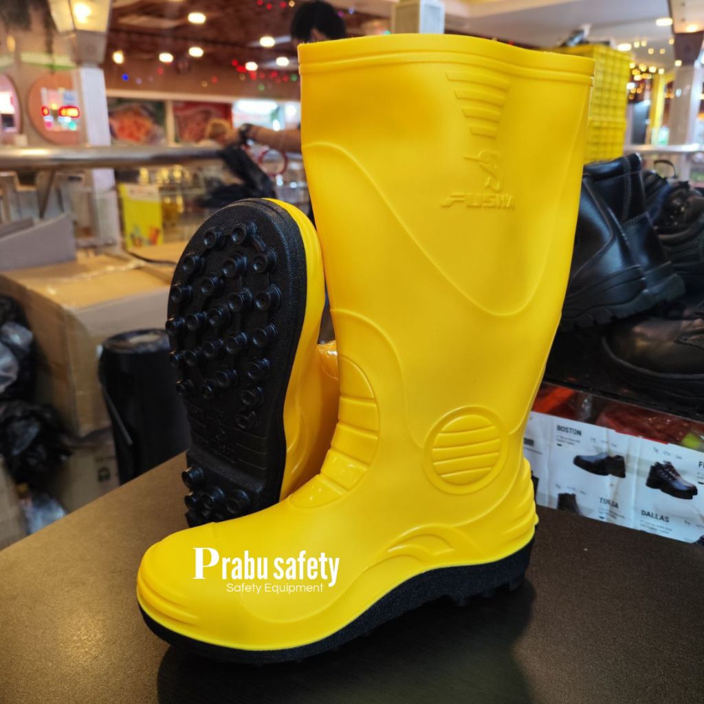 FUHSA SAFETY SHOES STEEL TOE YELLOW RUBBER BOOTS / FUSA YELLOW SAFETY BOOTS / ANTI-SLIP BOOTS