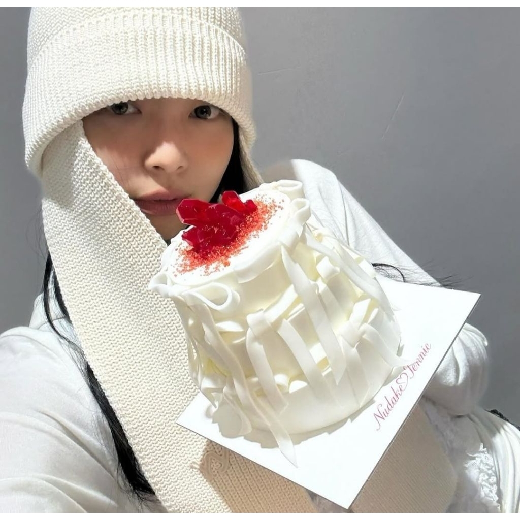 HANDMADE JISOO BEANIE/JISOO BLACKPINK BEANIE HAT/CUTE HAT/LONG EAR BEANIE/SCARF BEANIE/Y2K BEANIE