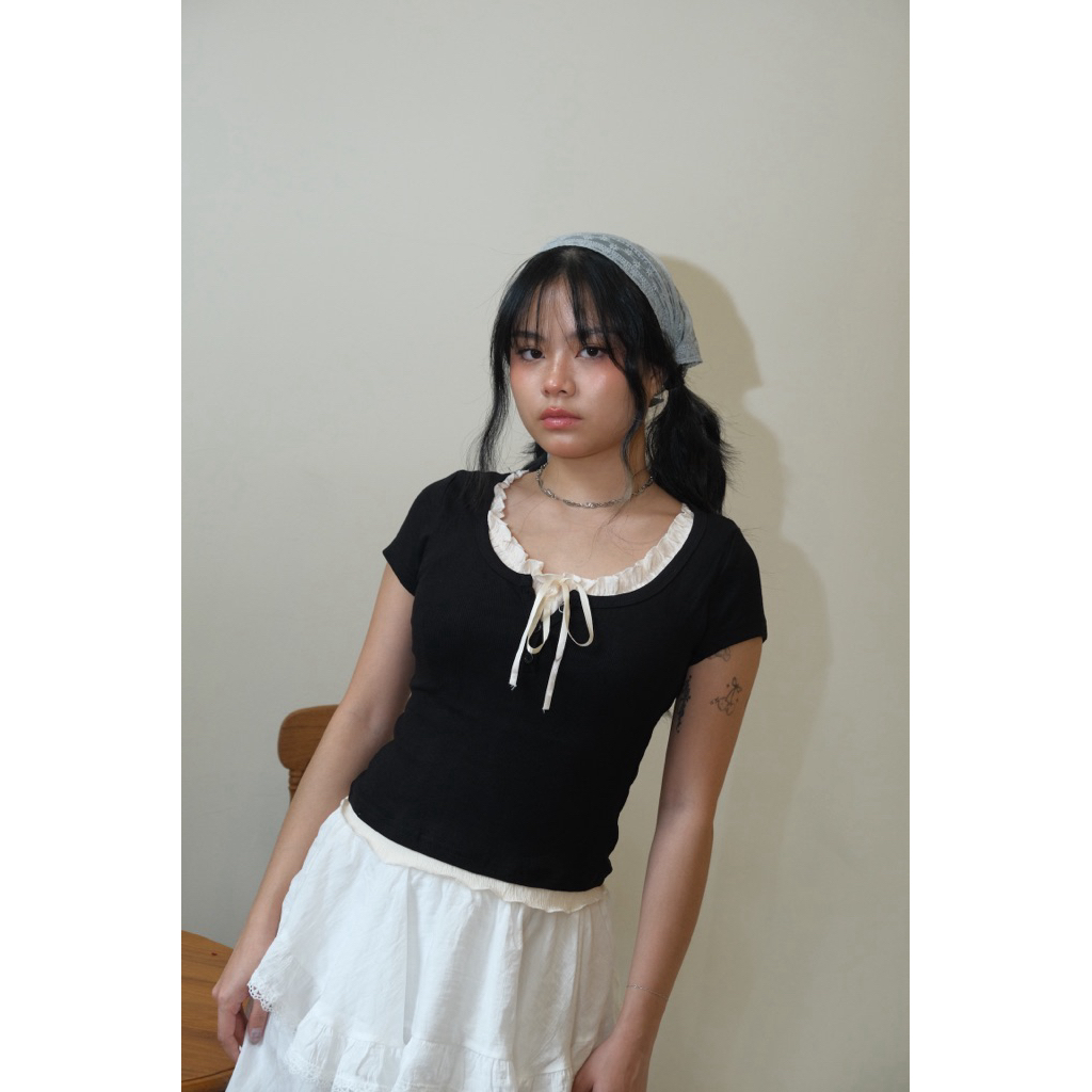 Rory Bow Top Y2K Coquette Henley Top Stretch