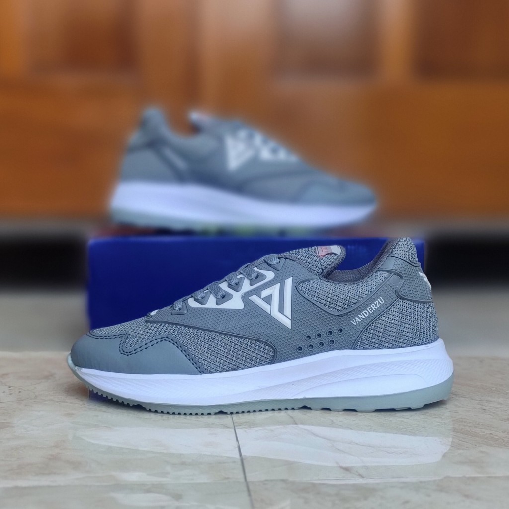 Vanderzu FR302 Original Grey White รองเท้าวิ่งกลางแจ้งสําหรับบุรุษและสตรี Unisex