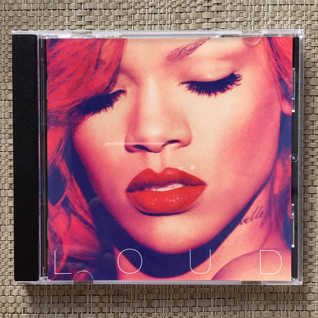 ซีดี Rihanna - ดัง**