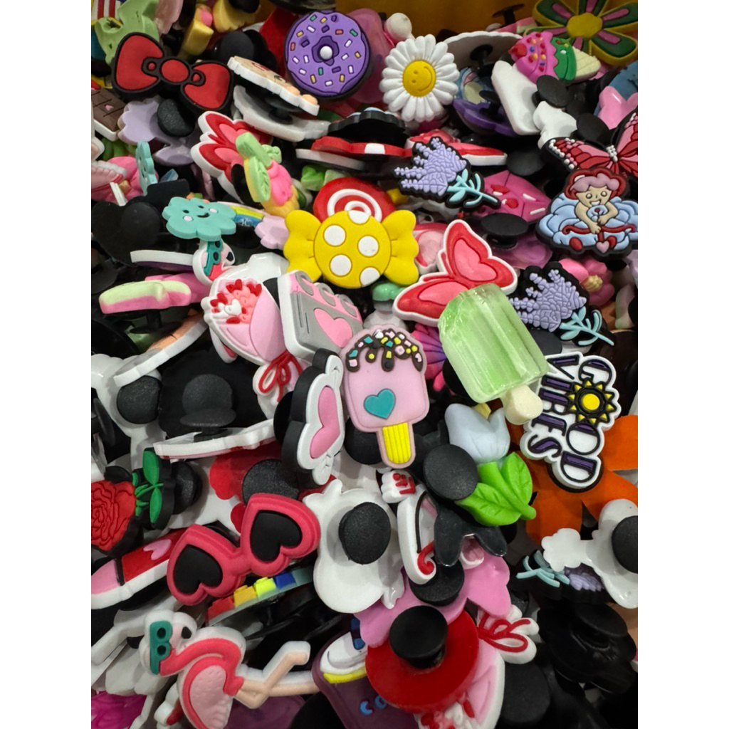 Jibbit Charms อุปกรณ์เสริมรองเท้าแตะ