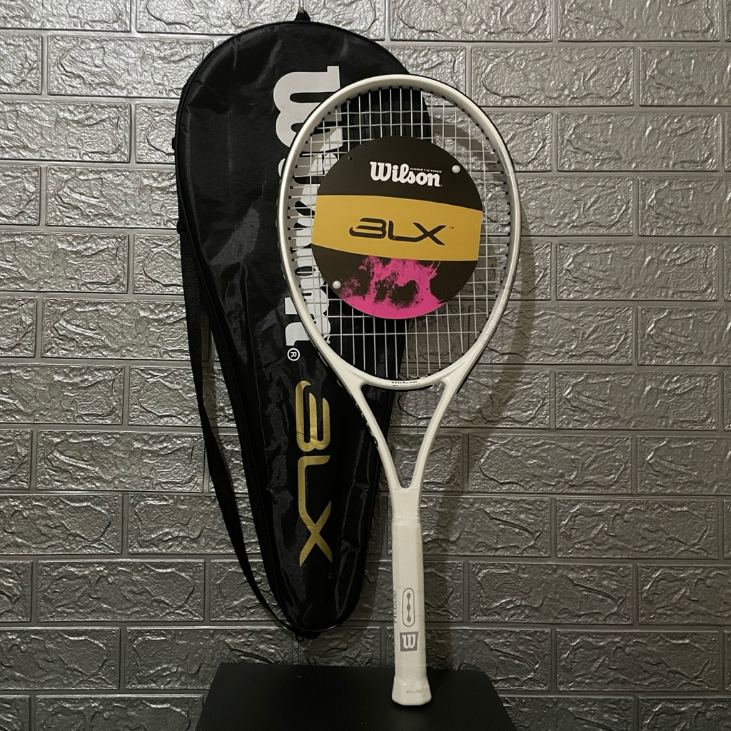 WILSON NCODE WHITE TENNIS CKET + STRINGS ฟรีกระเป๋า