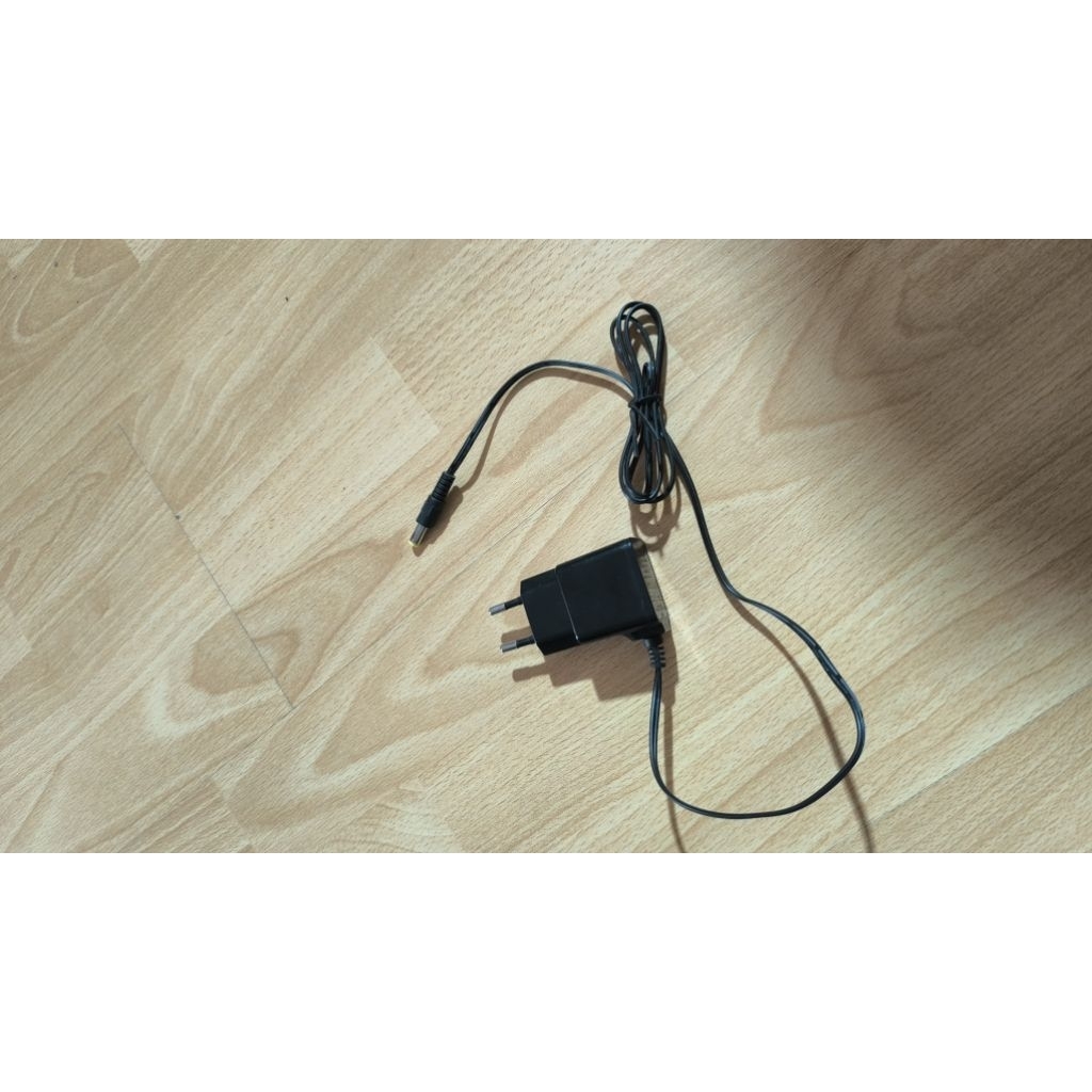 อะแดปเตอร์ 9v 0.5A**