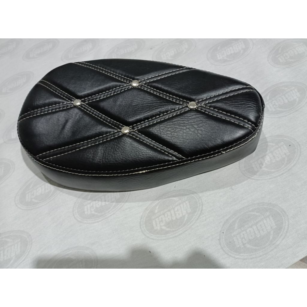 SINGLE POSPORT MOTORCYCLE SEATS นูน NENIK VARIATIONS