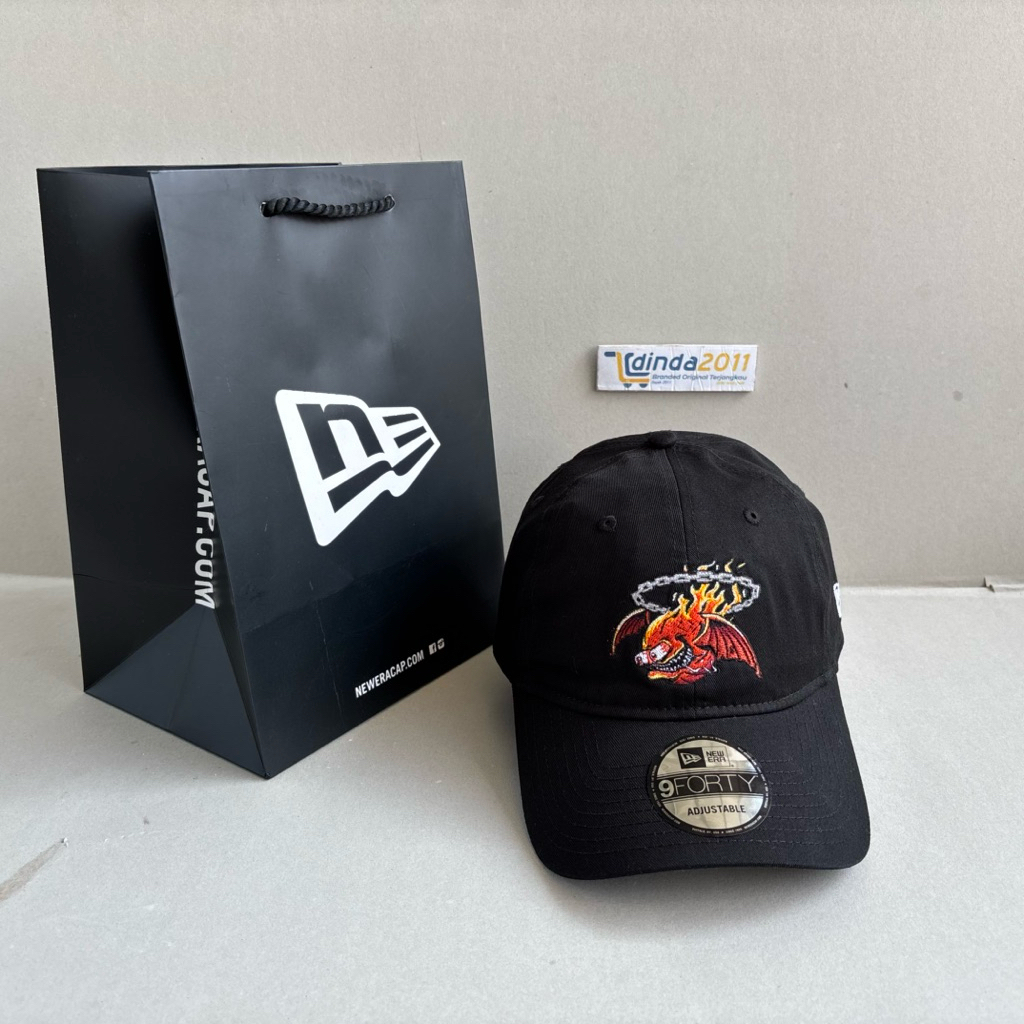 NEW ERA 9Forty UNSTRUTURED NBA GNARLY MIAMI HEAT หมวกดั้งเดิม